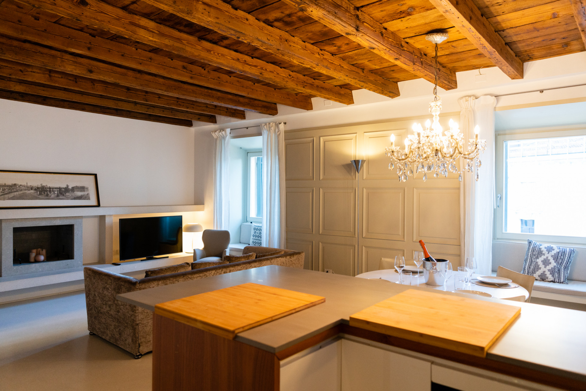 Residenza Corte Spagnola con affaccio su Piazza delle Erbe - Foto 1